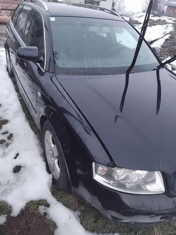 Gebraucht Audi A4 163 PS (119 kW) 2003 Blau Kombi
