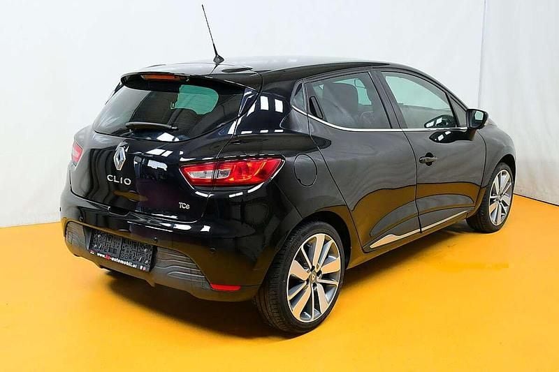 Gebraucht Renault Clio GrandTour 90 PS (66 kW) 2015 Schwarz Kombi
