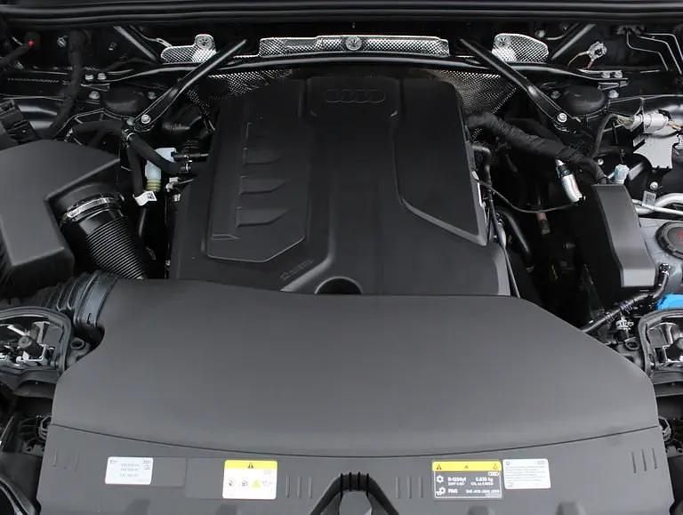 Gebraucht Audi Q5 Sportback Ambiente 204 PS (150 kW) 2025 Dunkelgrau  metallic SUV