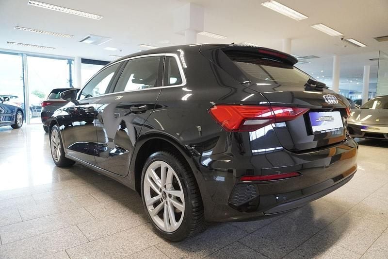 Gebraucht Audi A3 Design 110 PS (80 kW) 2022 Schwarz Limousine