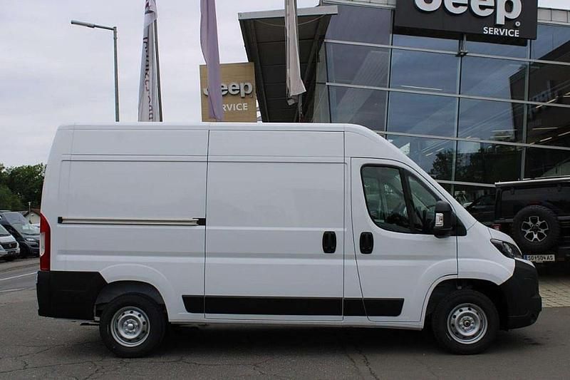 Weiß Neu 2025 Fiat Ducato Van | € 29.340 - Bild 1/4