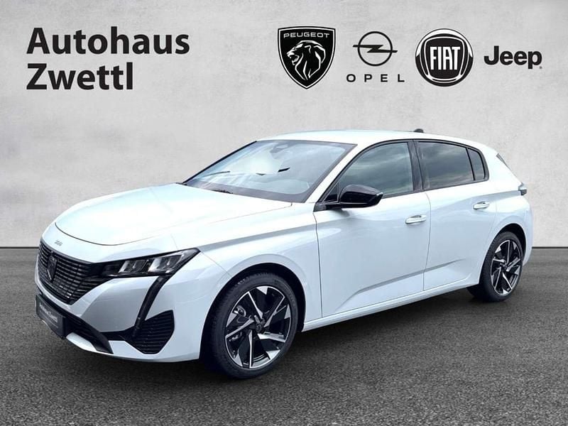 Neu Peugeot 308 Allure 131 PS (96 kW) 2025 Weiß Limousine