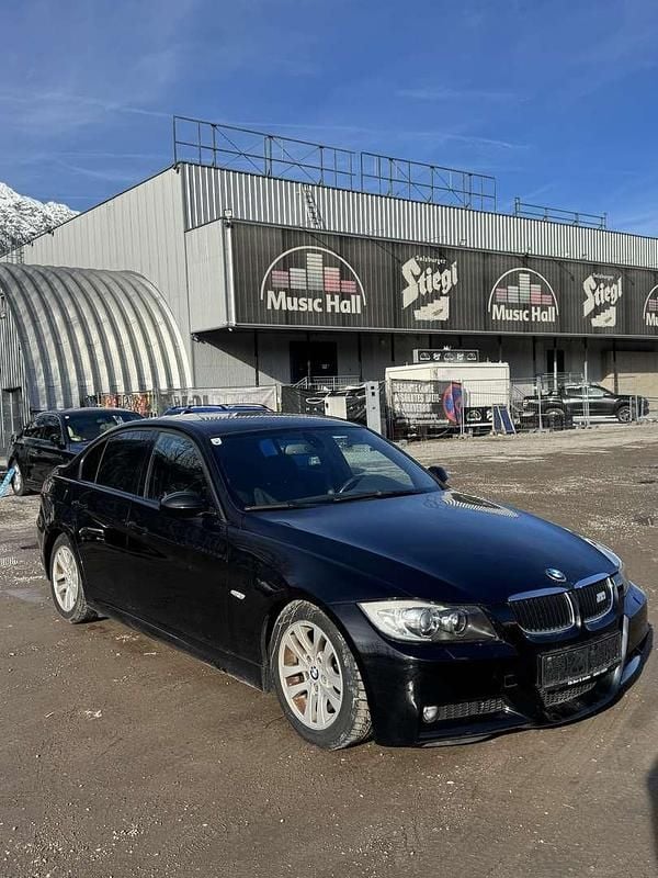 Gebraucht BMW 320 M Sport 163 PS (119 kW) 2007 Limousine