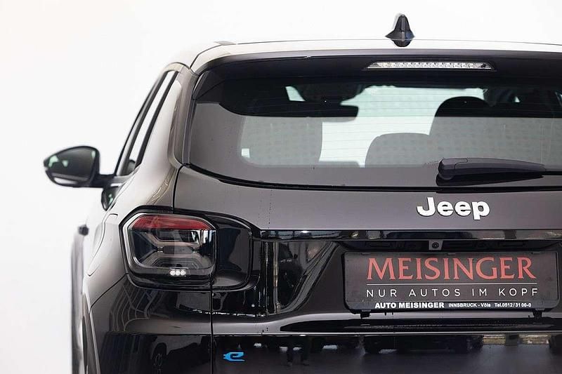 Gebraucht Jeep Avenger EV Altitude 114 kW (156 PS) 2025 Schwarz SUV