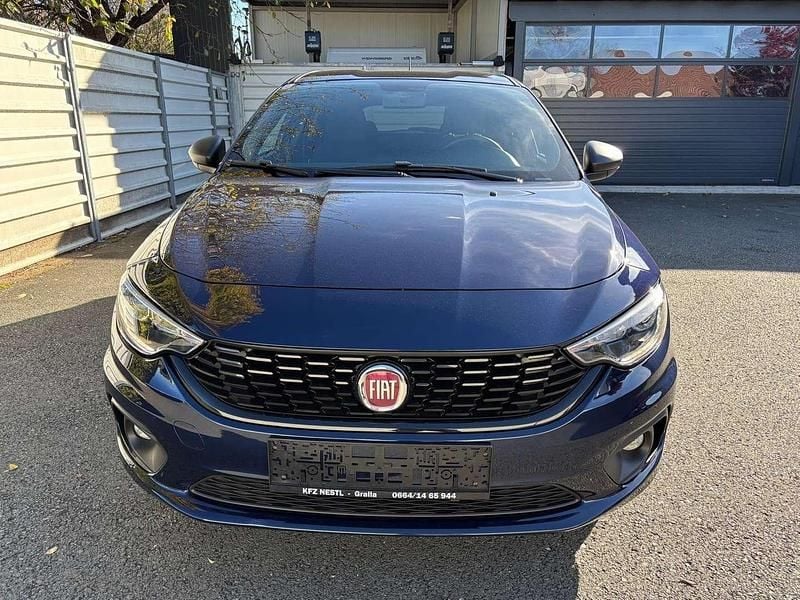 Gebraucht Fiat Tipo Street 95 PS (69 kW) 2020 Blau Kombi
