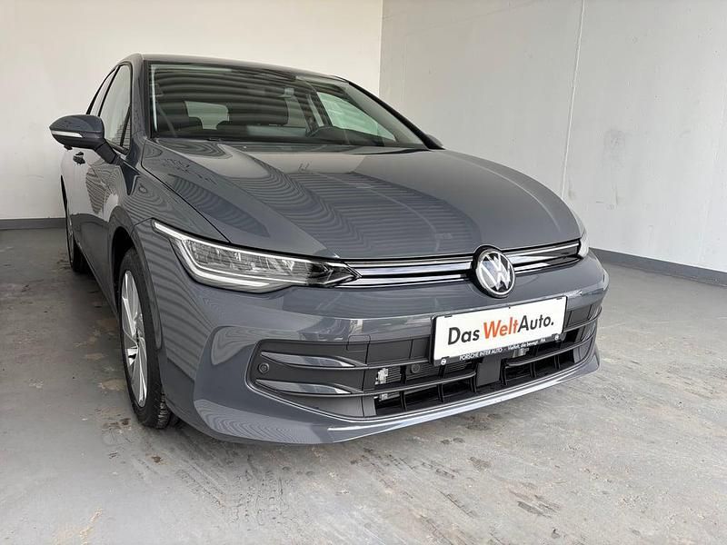 Neu VW Golf VIII 204 PS (150 kW) 2026 Mittelgrau  metallic