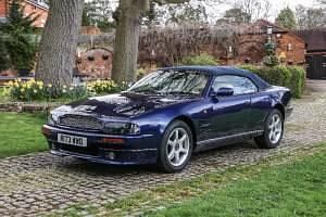 Gebraucht Aston Martin V8 354 PS (260 kW) 1998 Blau Coupé