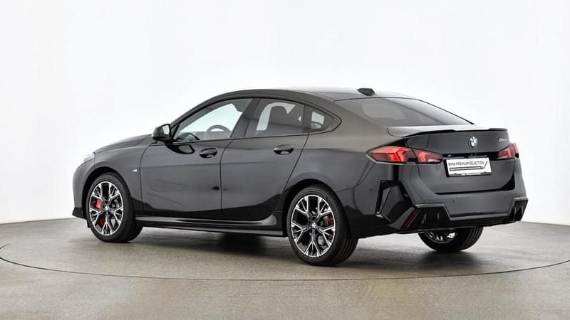 Gebraucht BMW 220 M Sport 163 PS (119 kW) 2025 Schwarz Coupé