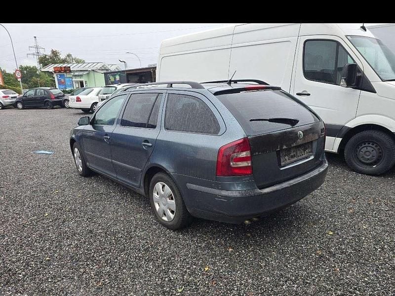 Gebraucht Skoda Octavia Elegance 105 PS (77 kW) 2005 Grau Kombi