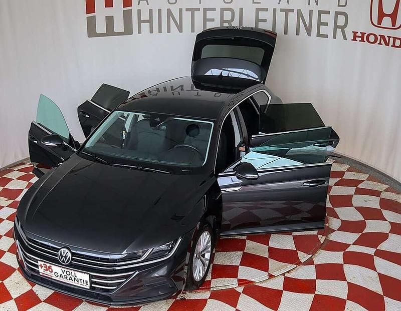 Gebraucht VW Arteon 150 PS (110 kW) 2023 Grau Kombi