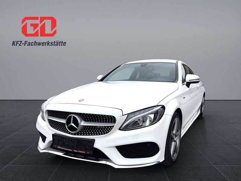 Gebraucht Mercedes C180 AMG line 156 PS (114 kW) 2016 Weiß Coupé