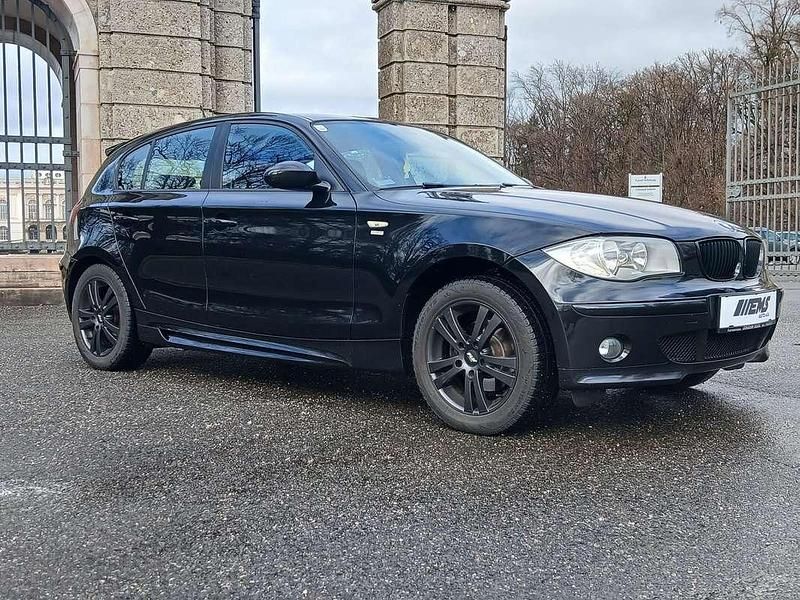 Gebraucht BMW 118 122 PS (89 kW) 2006 Schwarz Kleinwagen
