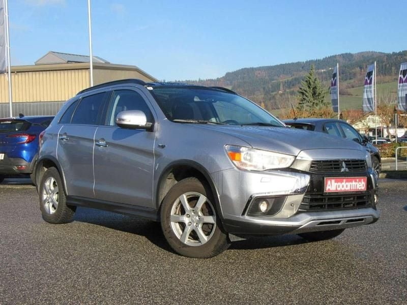 Silber Gebraucht 2016 Mitsubishi ASX Instyle SUV | € 15.590 (Fairer Preis) - Bild 1/4
