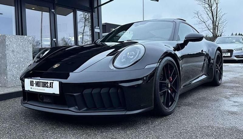Gebraucht Porsche 911 Carrera GTS 541 PS (397 kW) 2025 Schwarz Coupé