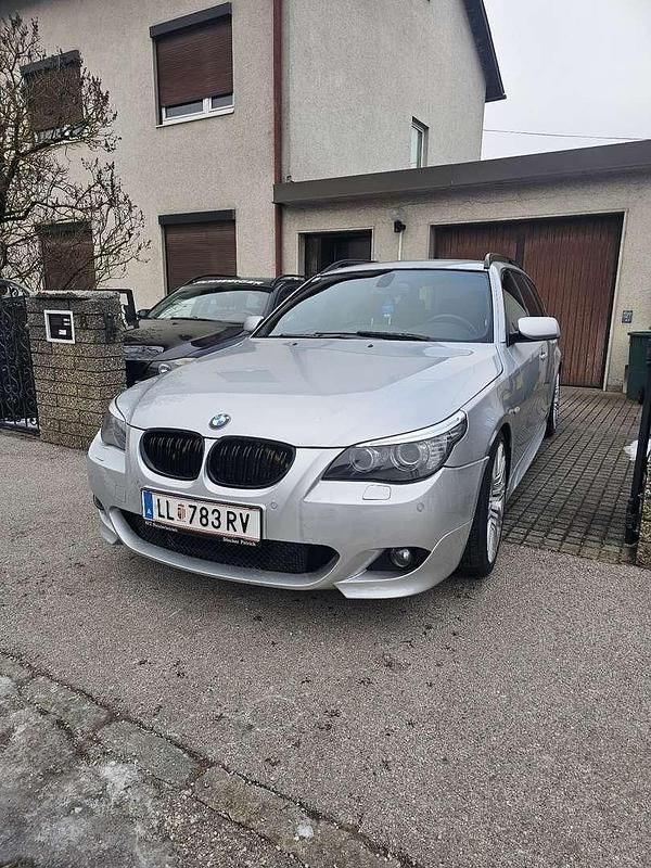 Gebraucht BMW 525 M Sport 197 PS (144 kW) 2007 Kombi