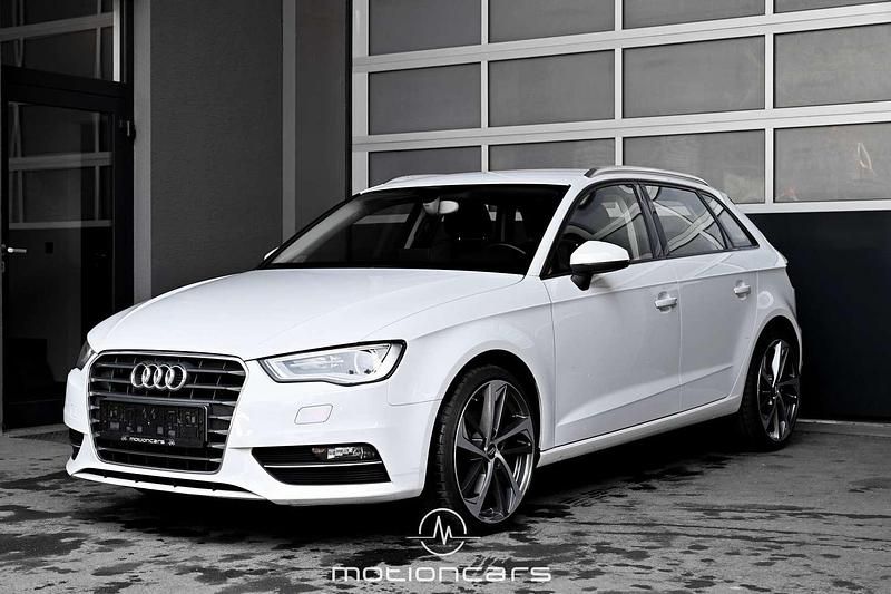 Weiß Gebraucht 2014 Audi A3 Ambition Limousine | € 8.880 (Fairer Preis) - Bild 1/4