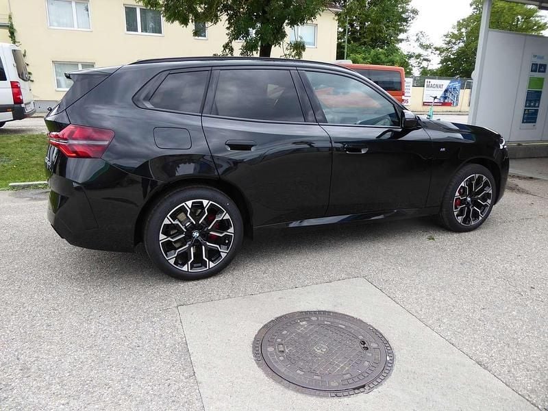 Gebraucht BMW X3 M Sport 303 PS (222 kW) 2025 Schwarz SUV