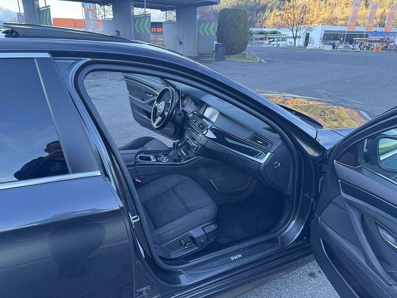 Gebraucht BMW 520 184 PS (135 kW) 2010 Limousine