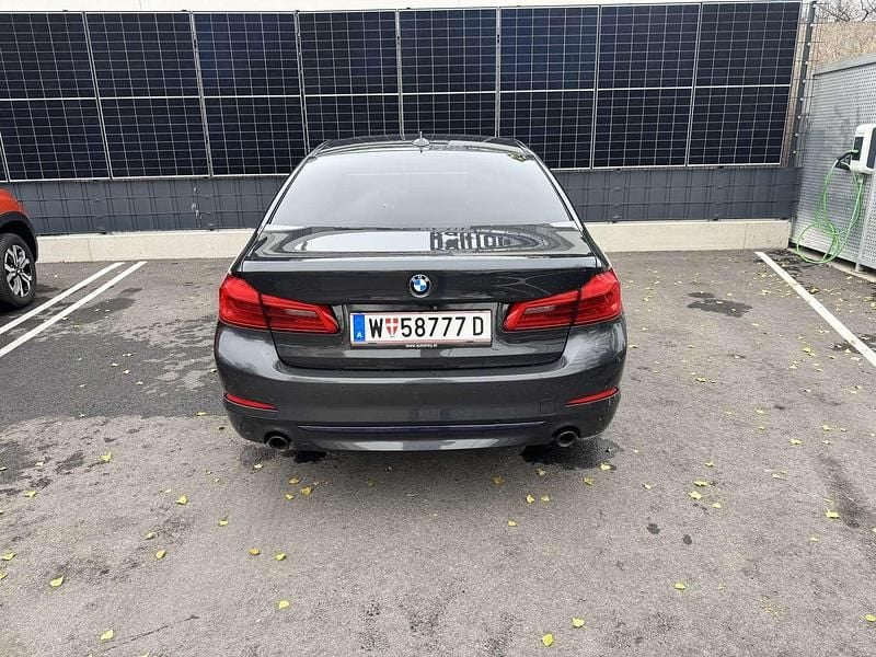 Gebraucht BMW 520 Sport Line 190 PS (139 kW) 2017 Limousine
