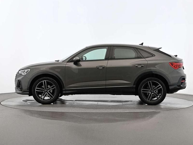 Gebraucht Audi Q3 Ambiente 150 PS (110 kW) 2021 Grau SUV