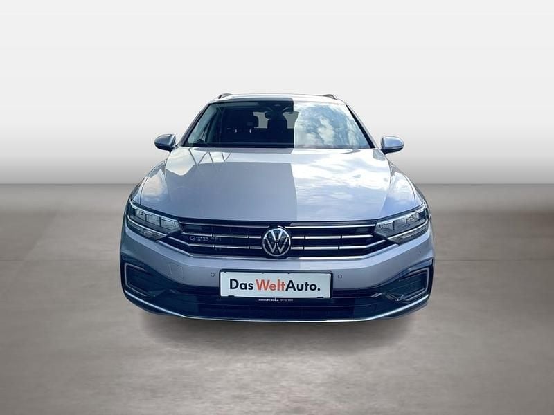 Gebraucht VW Passat GTE 156 PS (114 kW) 2021 Silber  metallic Kombi