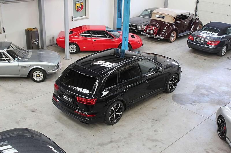 Gebraucht Audi SQ7 Design 435 PS (319 kW) 2017 Schwarz SUV