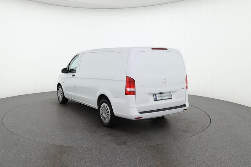 Gebraucht Mercedes Vito 136 PS (100 kW) 2021 Arktikweiß Van