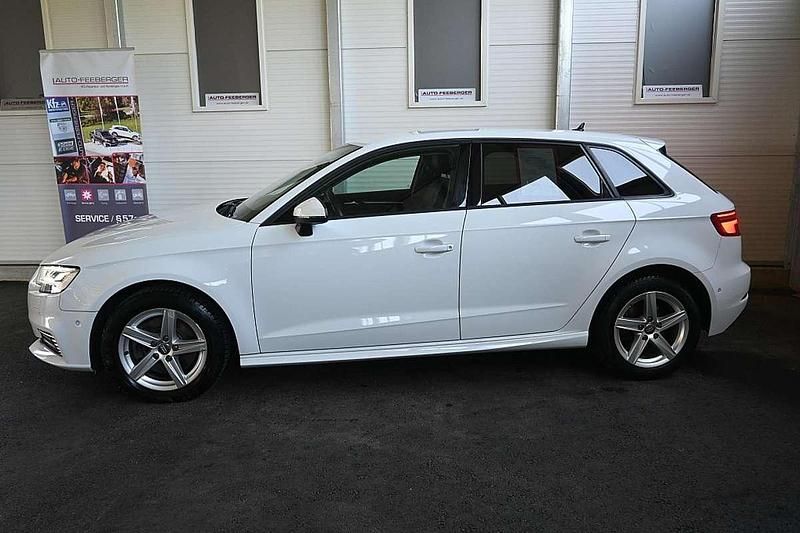 Gebraucht Audi A3 150 PS (110 kW) 2020 Weiß Limousine