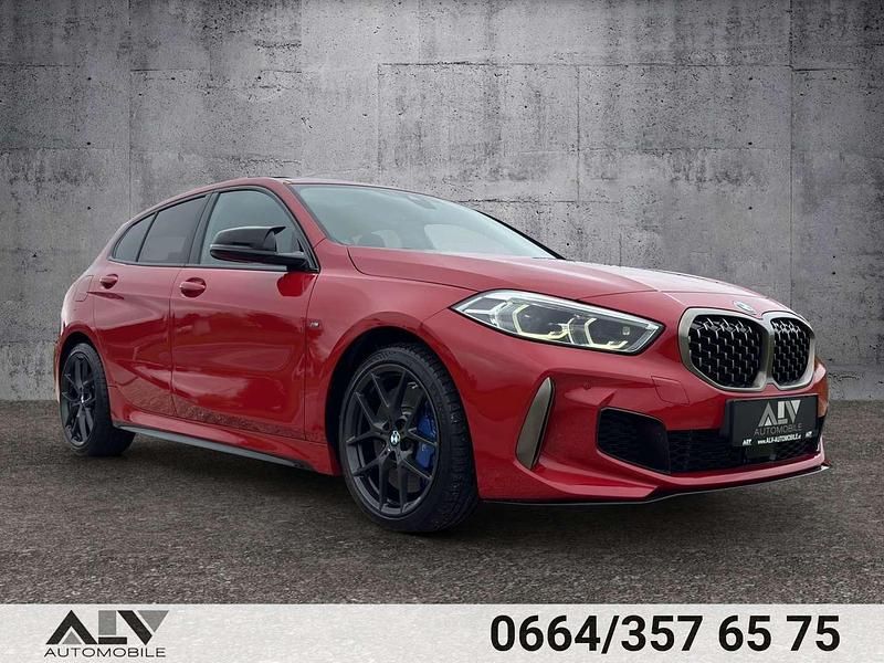 Rot Gebraucht 2020 BMW M135 Performance Kleinwagen | € 36.990 (Fairer Preis) - Bild 1/4