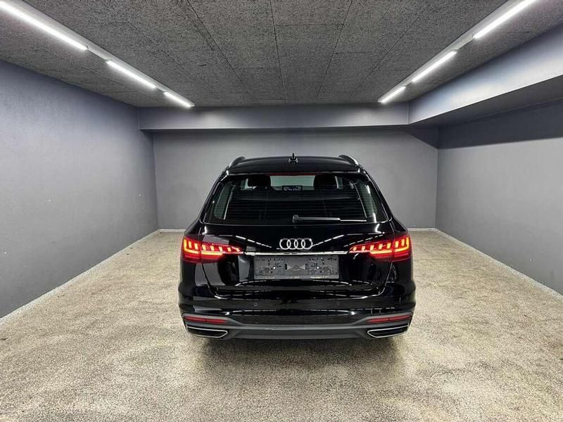 Gebraucht Audi A4 Basis 163 PS (119 kW) 2020 Schwarz Kombi