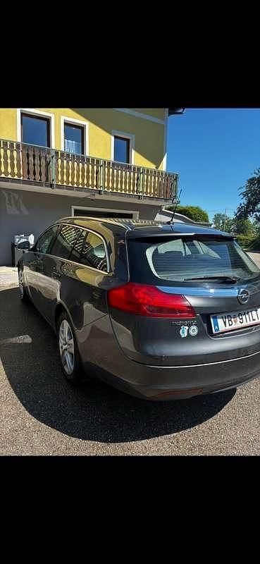 Gebraucht Opel Insignia Cosmo 131 PS (96 kW) 2009 Kombi