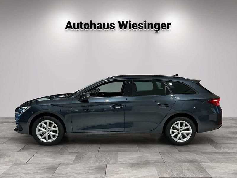 Neu Seat Leon Style 115 PS (84 kW) 2026 Dunkelgrau  metallicperleffekt Kombi