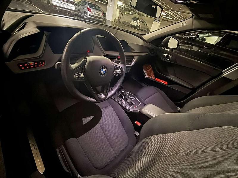 Gebraucht BMW 118 140 PS (102 kW) 2020 Schwarz Kleinwagen
