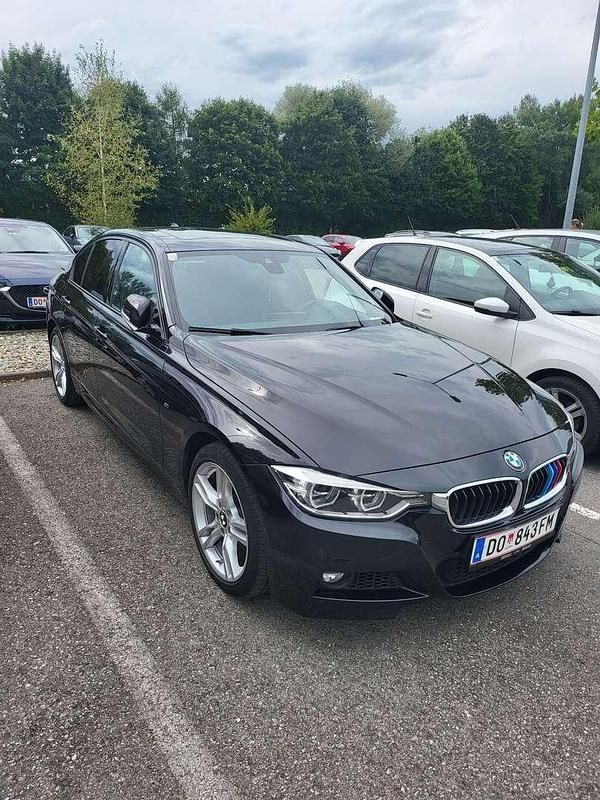 Gebraucht 2017 BMW 330 M Sport Limousine | € 21.000 (Fairer Preis) - Bild 1/4