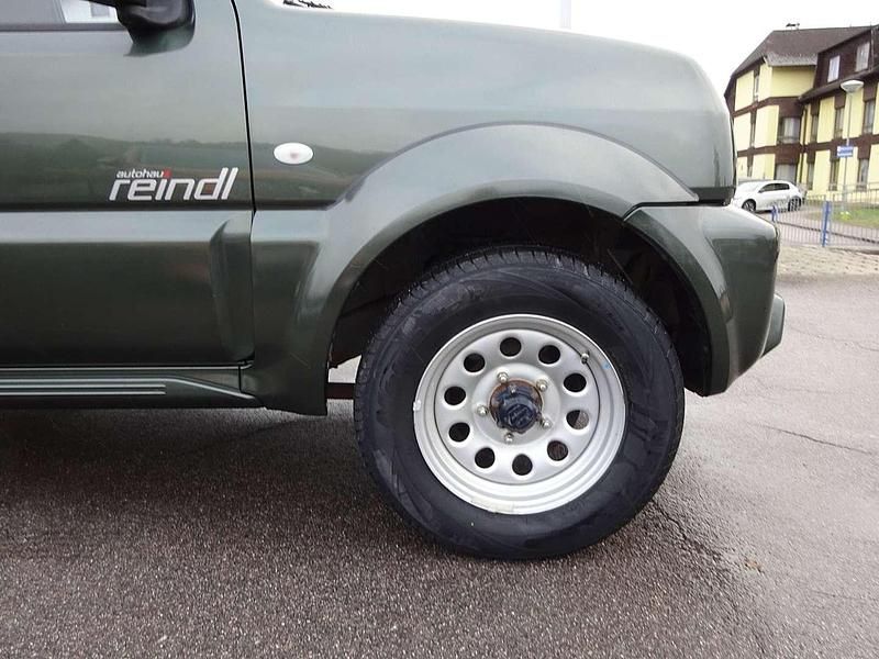 Gebraucht Suzuki Jimny 86 PS (63 kW) 2015 Grün SUV