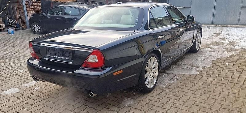 Gebraucht Jaguar XJ Executive 207 PS (152 kW) 2008 Blau Limousine