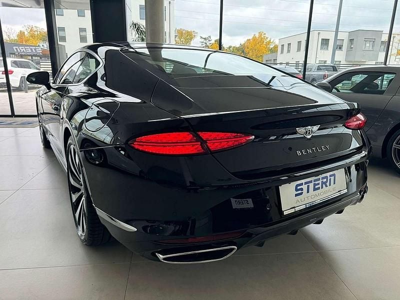 Neu Bentley Continental Mulliner 782 PS (575 kW) 2025 Schwarz Coupé