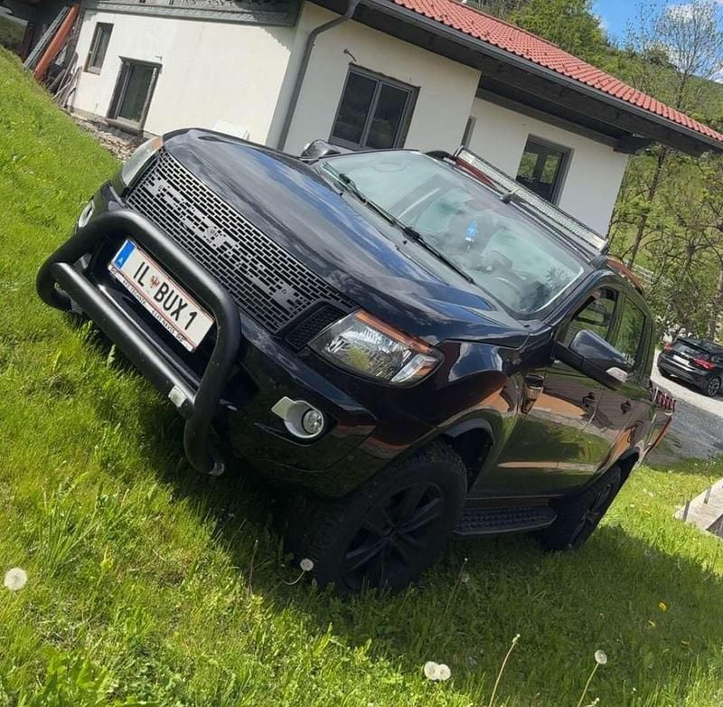Schwarz Gebraucht 2014 Ford Ranger Wildtrack Abholung | € 21.500 - Bild 1/4