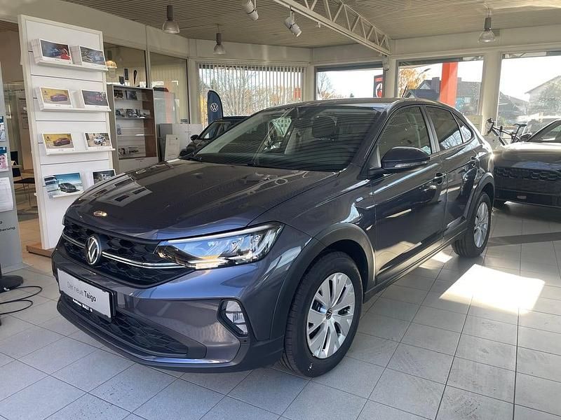 Mittelgrau metallic Neu 2025 VW Taigo SUV | € 21.590 (Fairer Preis) - Bild 1/4