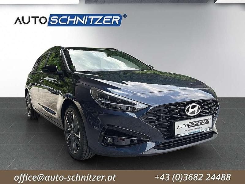 Neu Hyundai i30 GO! 97 PS (71 kW) 2025 Blau Kombi