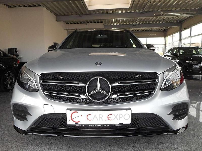 Gebraucht Mercedes GLC220 170 PS (125 kW) 2016 Silber SUV