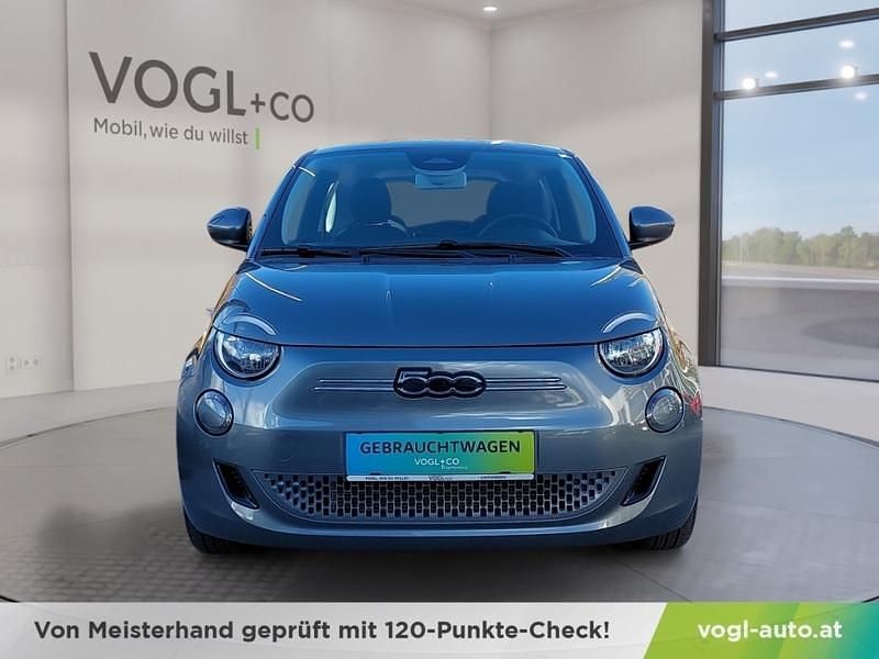 Gebraucht Fiat 500e Action 69 kW (95 PS) 2022 Grau Kleinwagen
