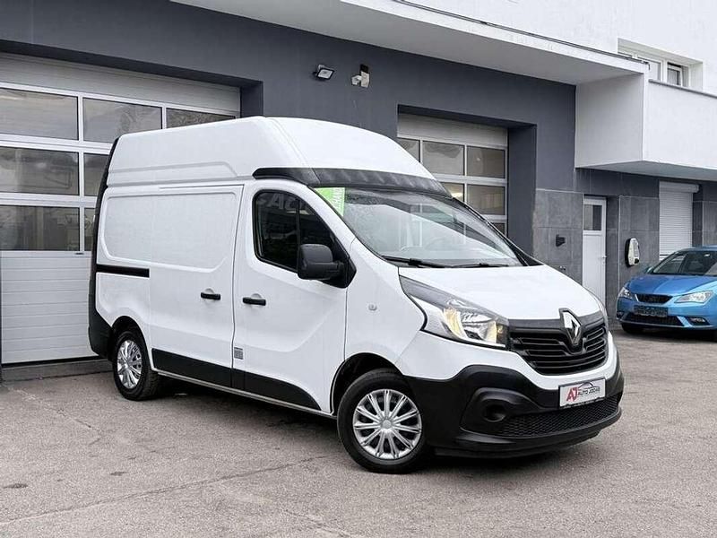 Gebraucht Renault Trafic 125 PS (91 kW) 2017 Weiß Van / Kleinbus