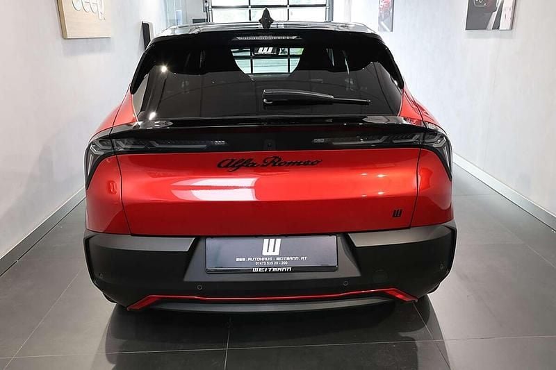 Gebraucht Alfa Romeo Junior Veloce 205 kW (280 PS) 2025 Rot SUV