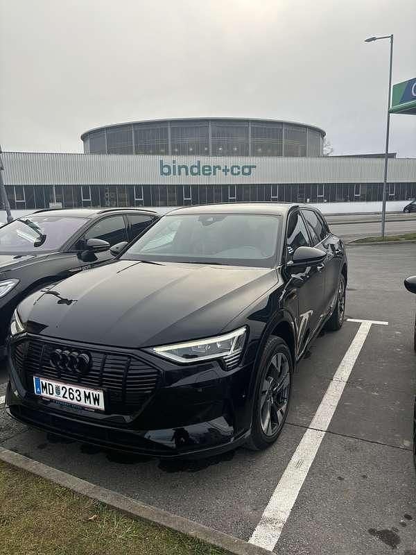 Gebraucht Audi e-tron Advanced 300 kW (408 PS) 2022 SUV