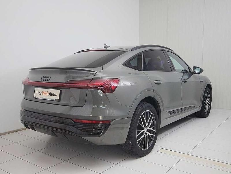 Gebraucht Audi e-tron S-Line 158 kW (215 PS) 2023 Grau SUV