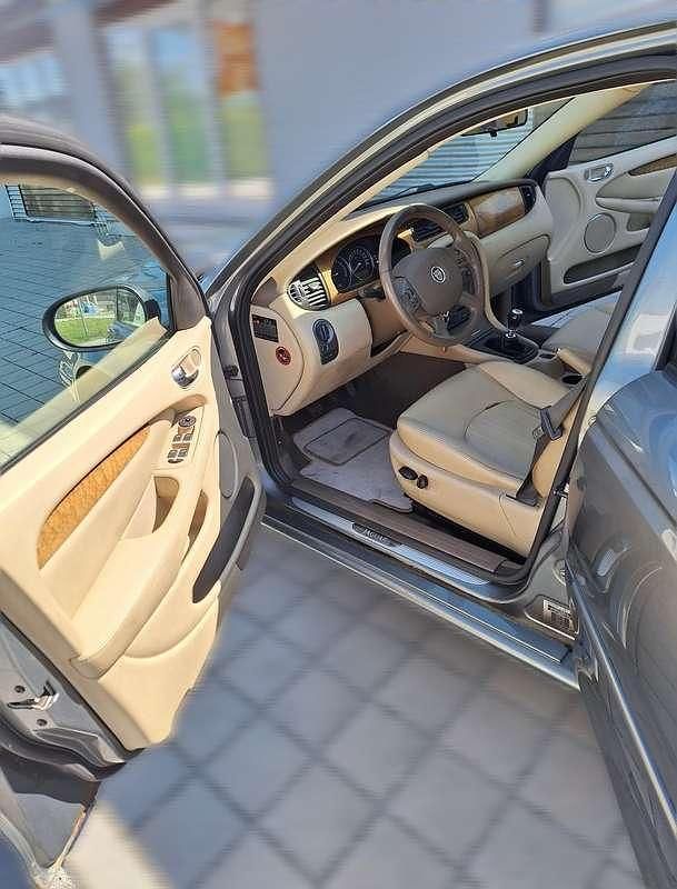 Gebraucht Jaguar X-type Executive 196 PS (144 kW) 2004 Grau Limousine
