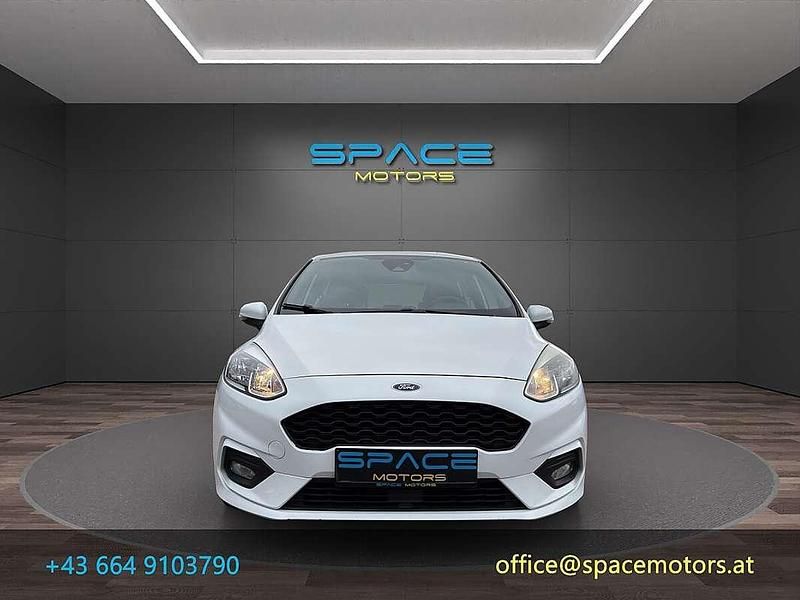 Gebraucht Ford Fiesta ST-Line 101 PS (74 kW) 2018 Weiß Kleinwagen