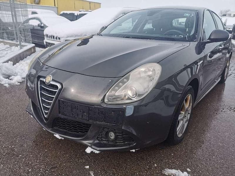 Gebraucht Alfa Romeo Giulietta Turismo 120 PS (88 kW) 2011 Grau Kleinwagen