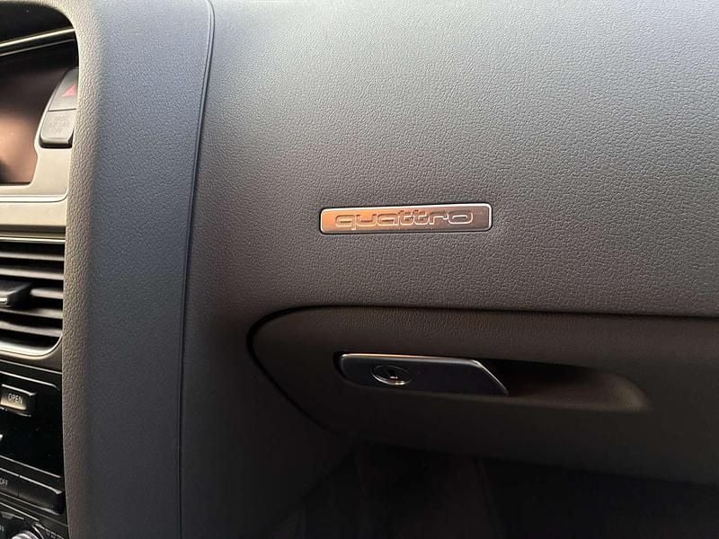 Gebraucht Audi A5 Sportback 177 PS (130 kW) 2012 Schwarz Kleinwagen